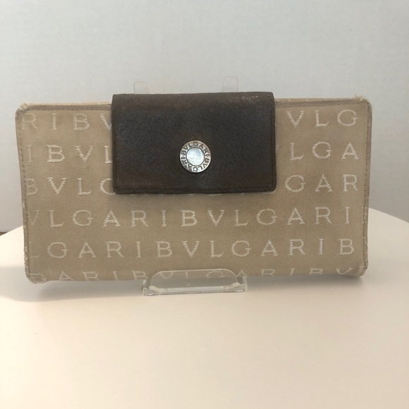 Bvlgari (Bulgari) Long Signature Wallet Good Condition - Picture 13 of 15